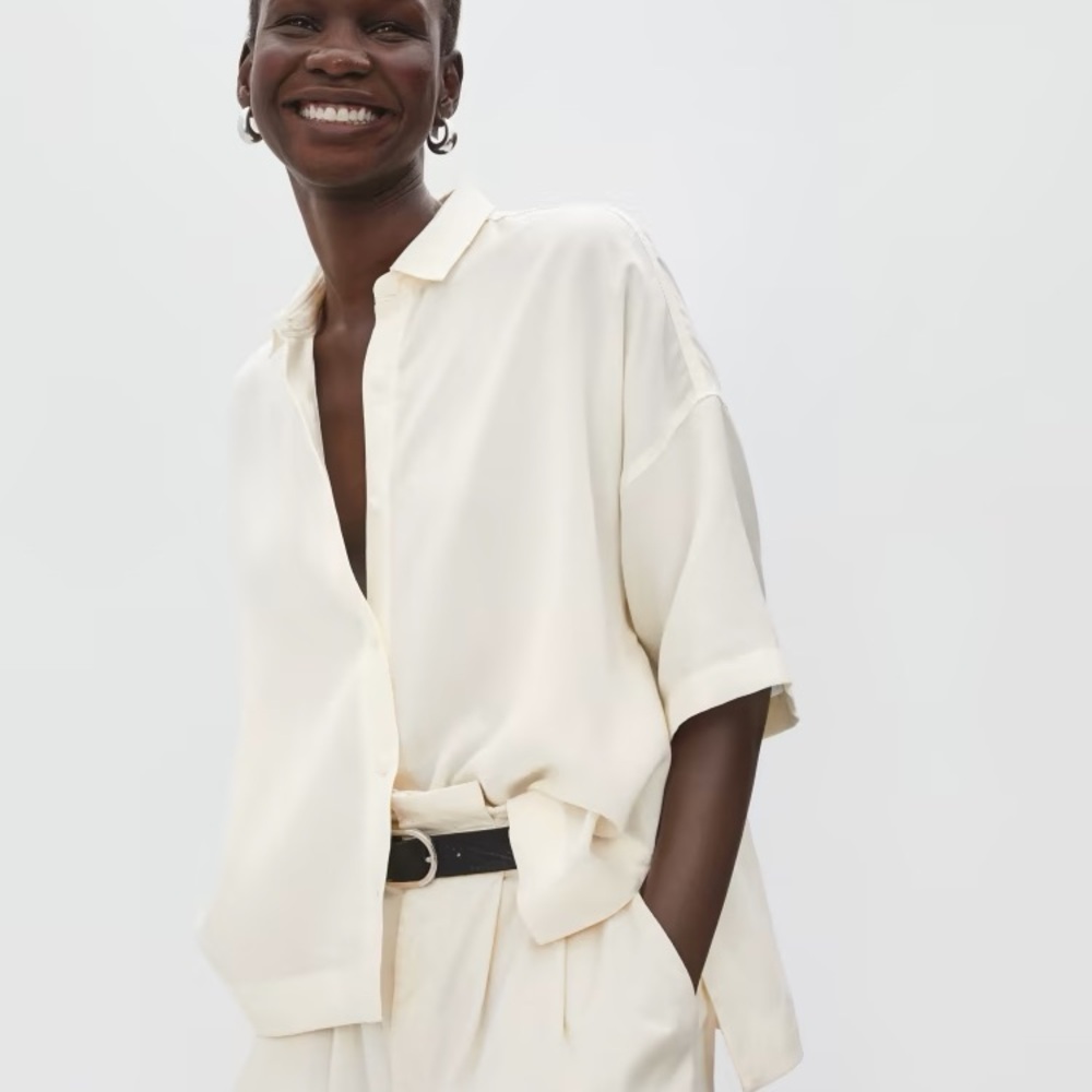 Everlane The Drapey Square Shirt Bone Color Size S